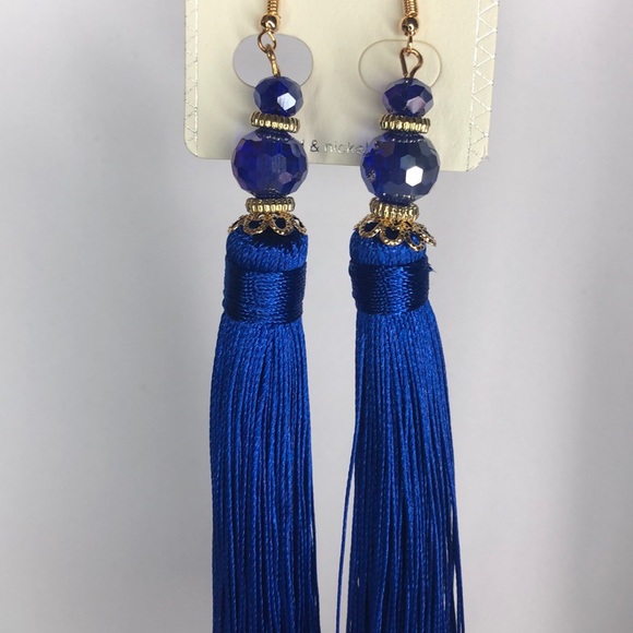 Tassel Earrings - Picture 3 of 4